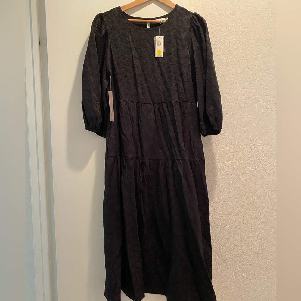 Ro & De long black puffer sleeve dress. NWT